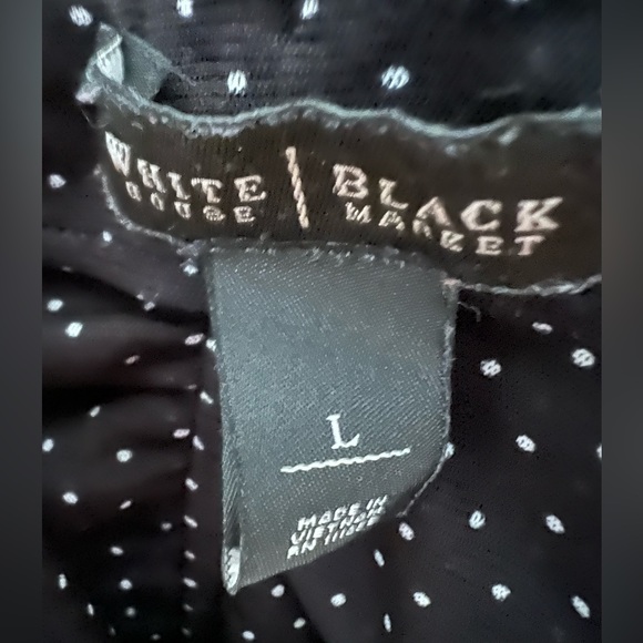 WHBM - Sleeveless V-Neck Polkadot Top - Size Medium - Picture 6 of 7